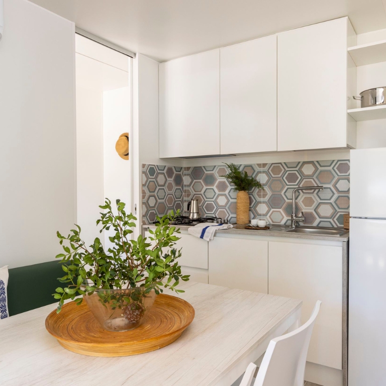 Zona giorno con angolo cottura