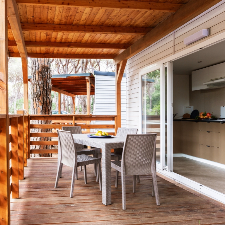 Furnished covered veranda