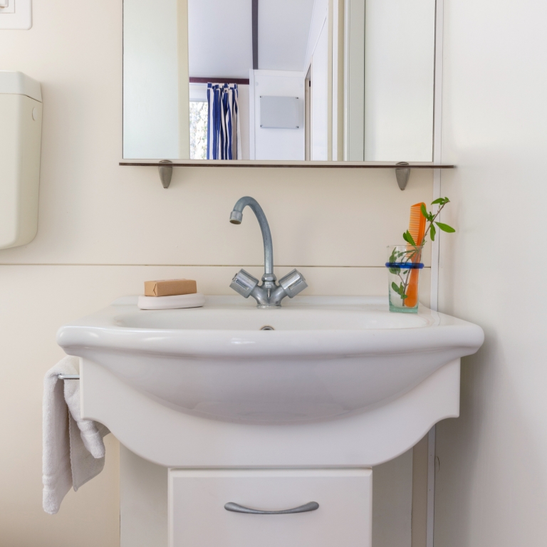 Due bagni con doccia